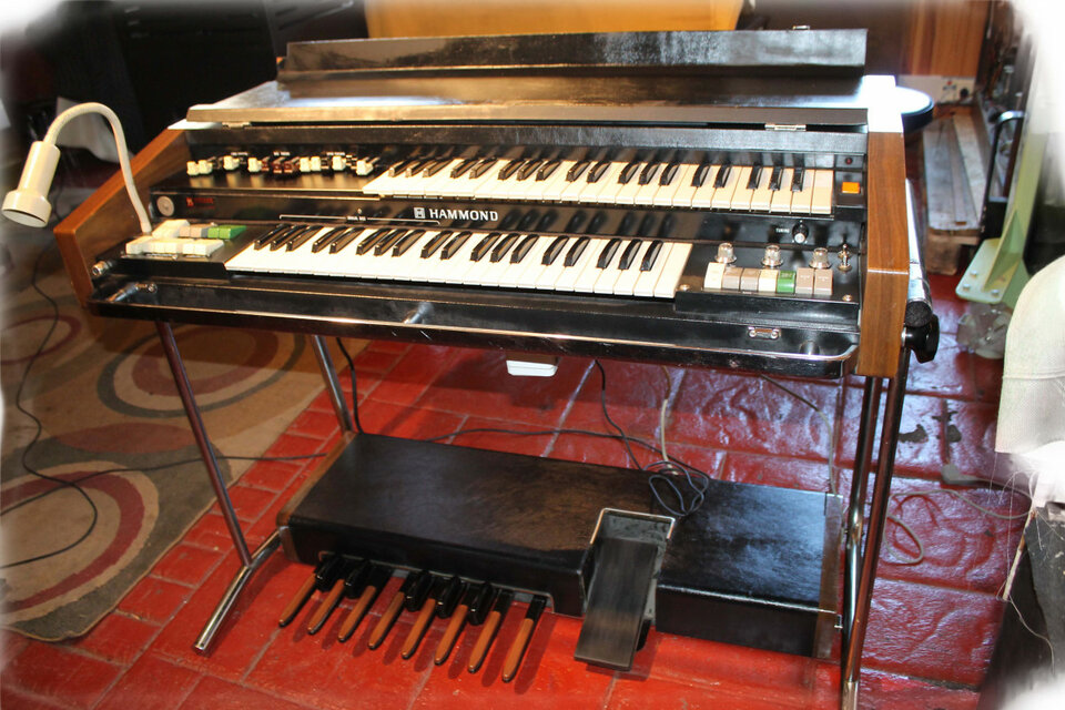 Organo Hammond X5 MKII