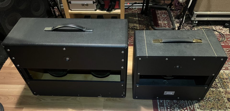 Nolatone 2x12 Greenbacks + Marshall SV 1x12 VType de segunda mano · Foto 5 de 7 · Sevilla · 400 €