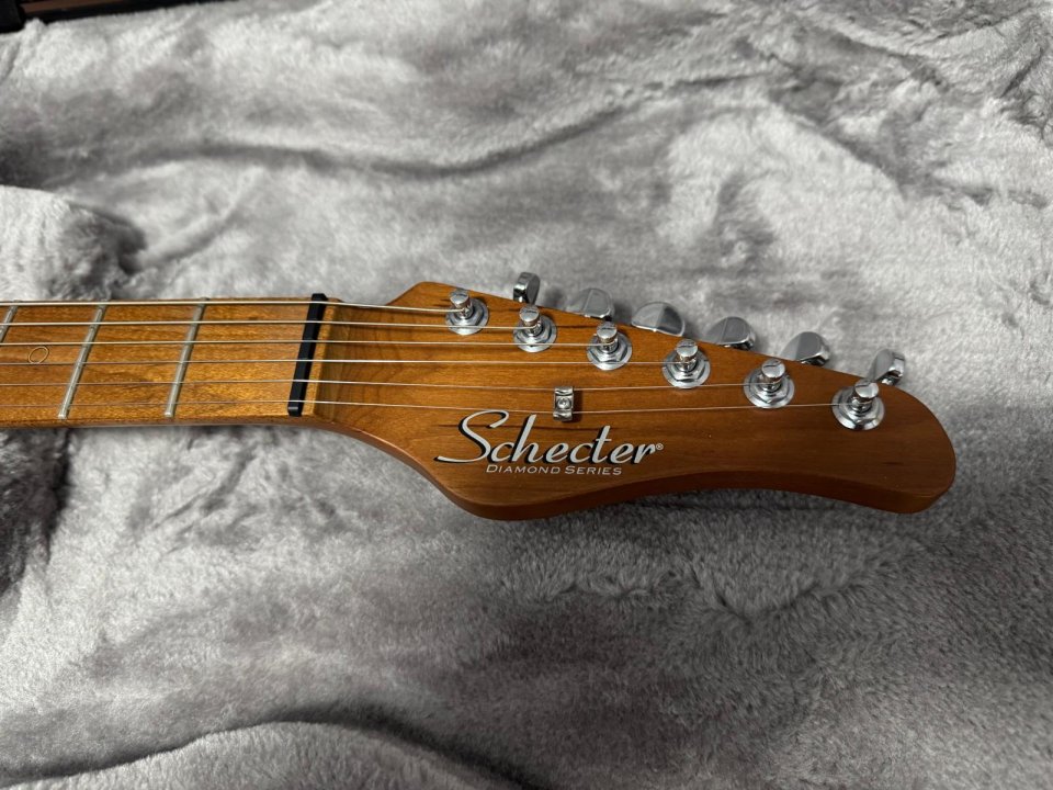 Schecter Nick Johnston Atomic Ink - A ESTRENAR - Solo Venta, NO Cambios de segunda mano · Foto 3 de 10 · Madrid · 500 €