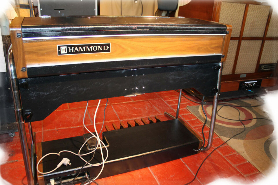 Organo Hammond X5 MKII