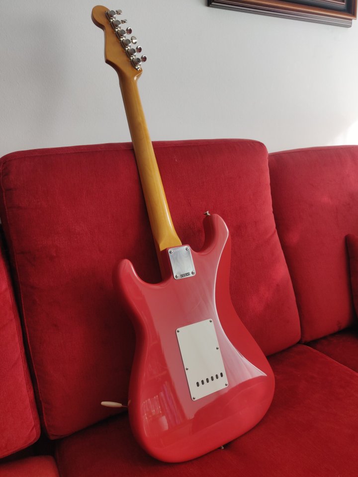 Fender American Vintage II Stratocaster Fiesta Red