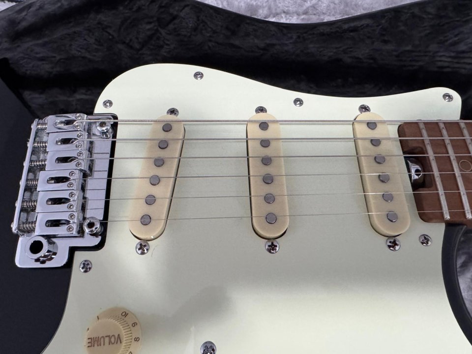 Schecter Nick Johnston Atomic Ink - A ESTRENAR - Solo Venta, NO Cambios de segunda mano · Foto 4 de 10 · Madrid · 500 €