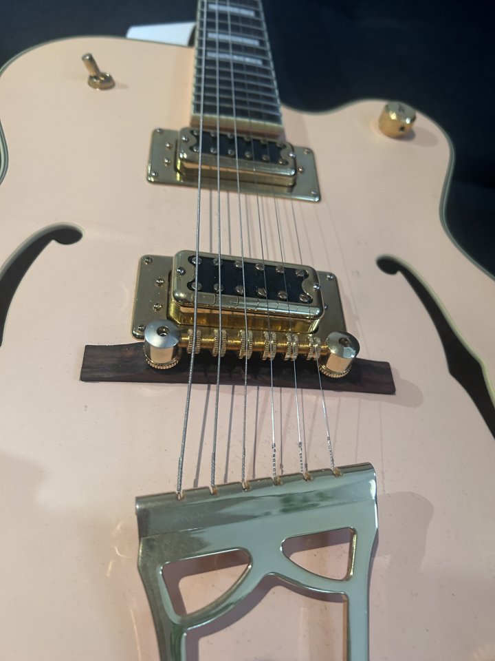 Gretsch Tim Armstrong Signature G5191 man salmon de segunda mano · Foto 6 de 10 · Valencia · 900 €