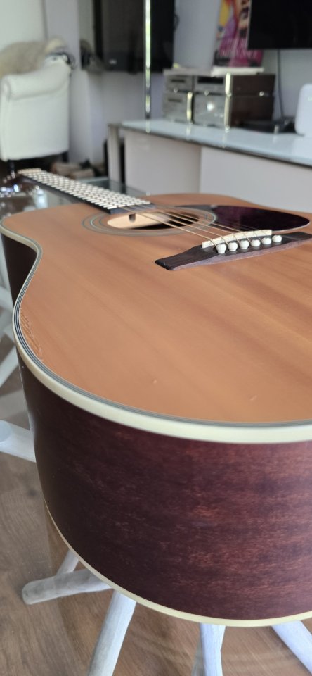 Guitarra Acústica Cort de segunda mano · Foto 1 de 10 · Madrid · 140 €