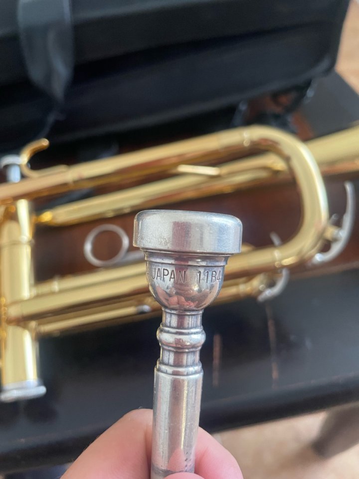 Trompeta Yamaha Japan YTR 2330 de segunda mano · Foto 6 de 8 · Almería · 300 €