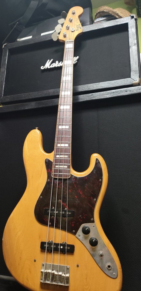 Bajo Jazz Bass Vorg by Pearl 1977 Japan de segunda mano · Foto 1 de 10 · Alicante · 595 €