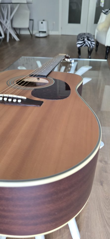 Guitarra Acústica Cort de segunda mano · Foto 4 de 10 · Madrid · 140 €