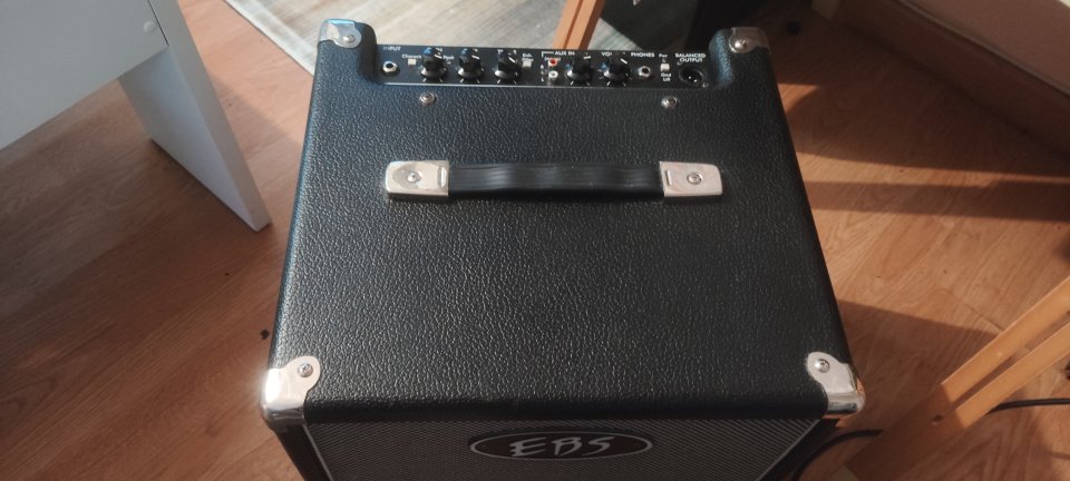Amplificador de Bajo EBS Classic 60 sesions