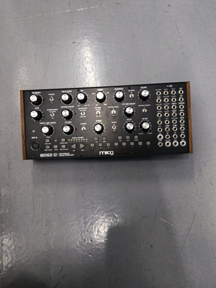 Moog Mother 32 de segunda mano · Madrid · 450 €