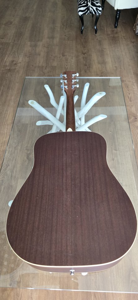 Guitarra Acústica Cort de segunda mano · Foto 6 de 10 · Madrid · 140 €