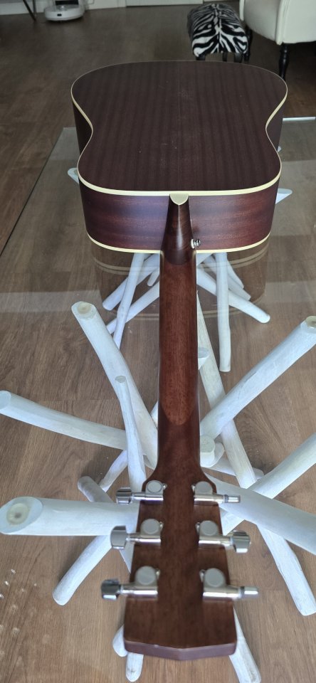 Guitarra Acústica Cort de segunda mano · Foto 7 de 10 · Madrid · 140 €