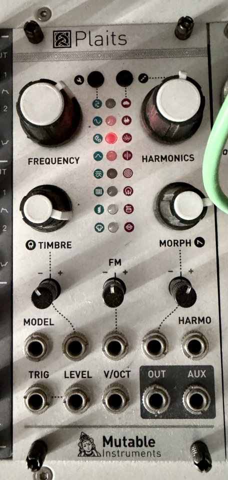 Mutable Instruments PLAITS