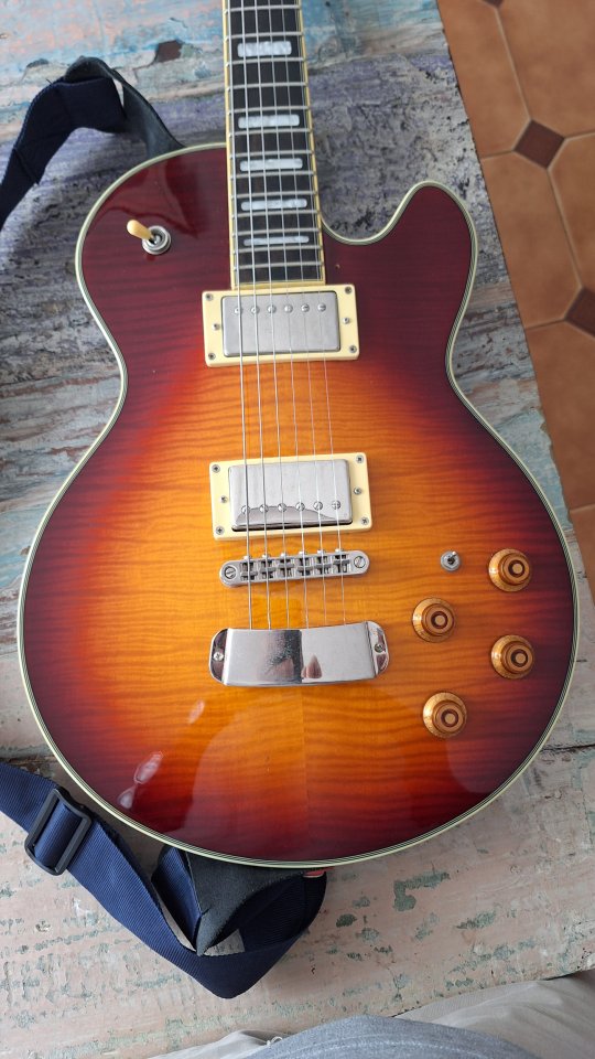 guitarra eléctrica Hagstrom Super Swede