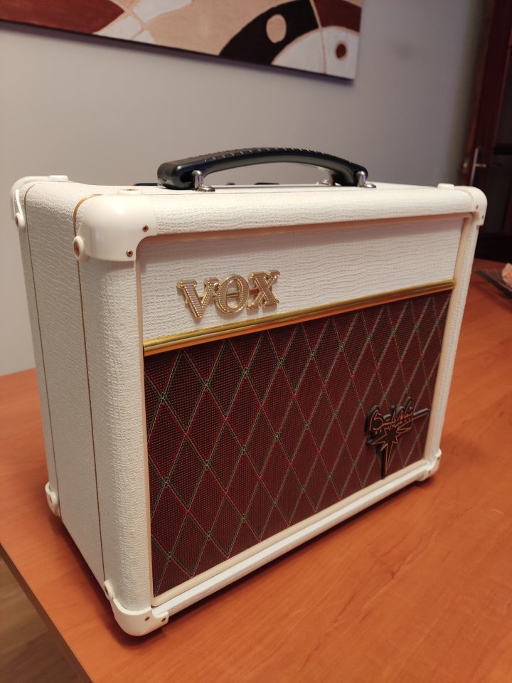 Vendo Vox VBM1 Brian May Special de segunda mano · Foto 4 de 6 · Valencia · 350 €