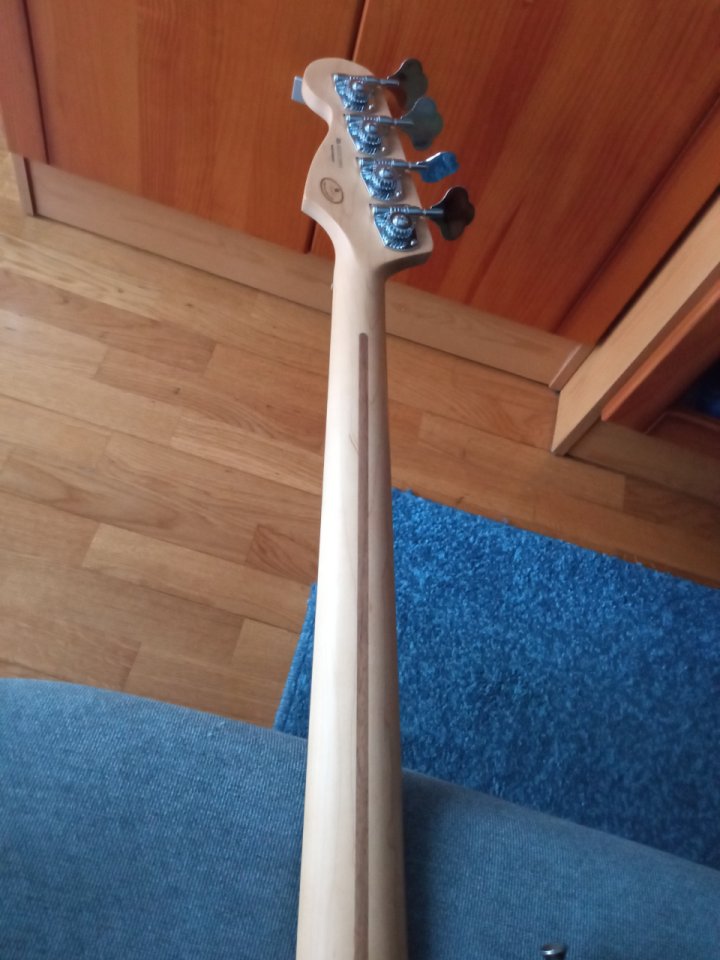 Fender Jazz Bass Player Limited Edition Eb. C/ Lindy Fralin + estuche. de segunda mano · Foto 5 de 10 · Pontevedra · 630 €