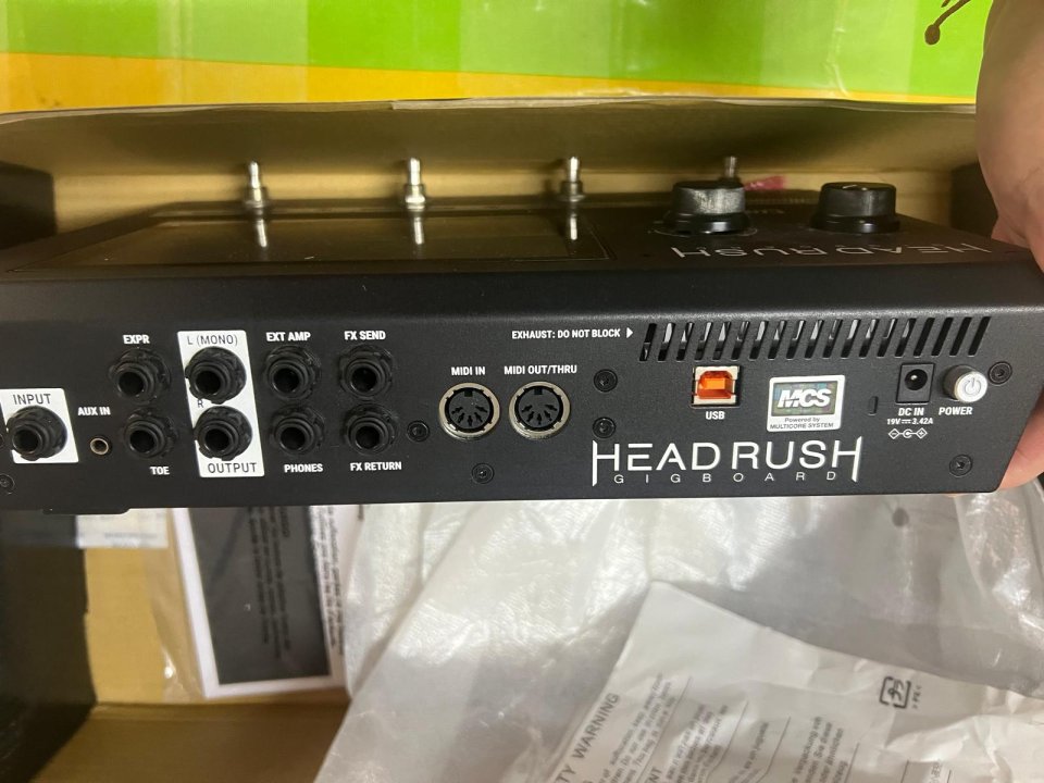Headrush Gigboard Pedalera Multiefectos de segunda mano · Foto 5 de 5 · Cuenca · 240 €
