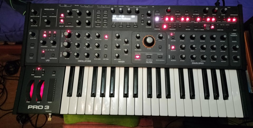 Sintetizador Sequential Pro3