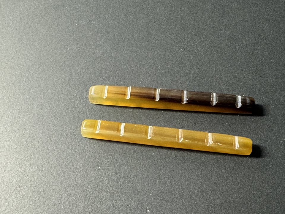 Cejuela de Cuerno buey ambar para Fender