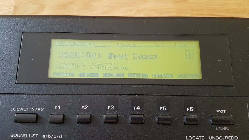Roland XP-80 de segunda mano · Foto 10 de 10 · Madrid · 310 €