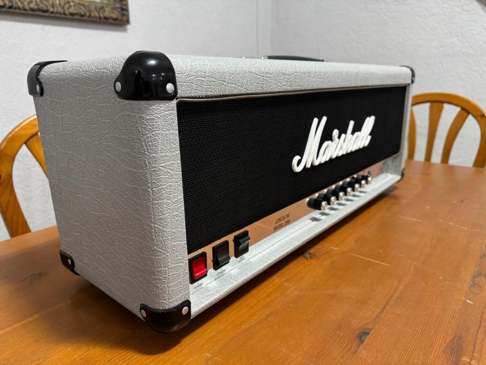 Marshall 2555x Silver Jubilee 100w UK - IMPECABLE - Solo Venta, NO Cambios de segunda mano · Foto 3 de 10 · Madrid · 900 €