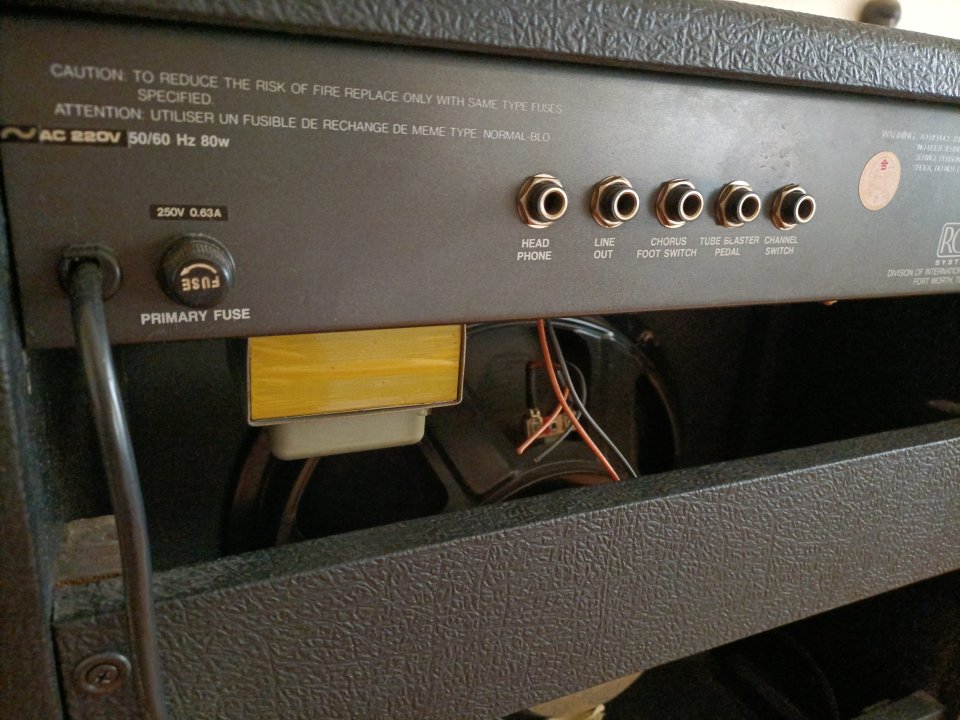 Amplificador de guitarra ROSS de segunda mano · Foto 4 de 6 · Madrid · 50 €