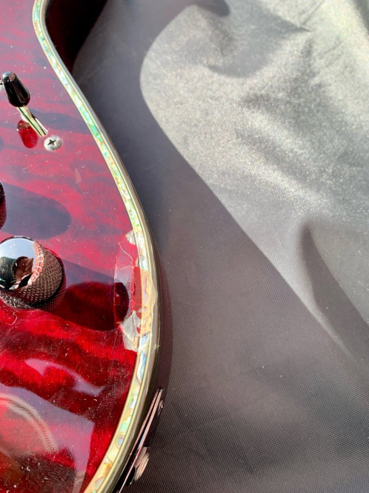 Schecter Hellraiser C-7 con 24v mod