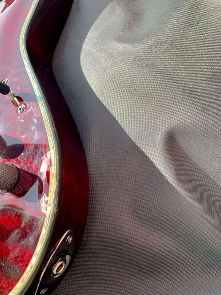 Schecter Hellraiser C-7 con 24v mod