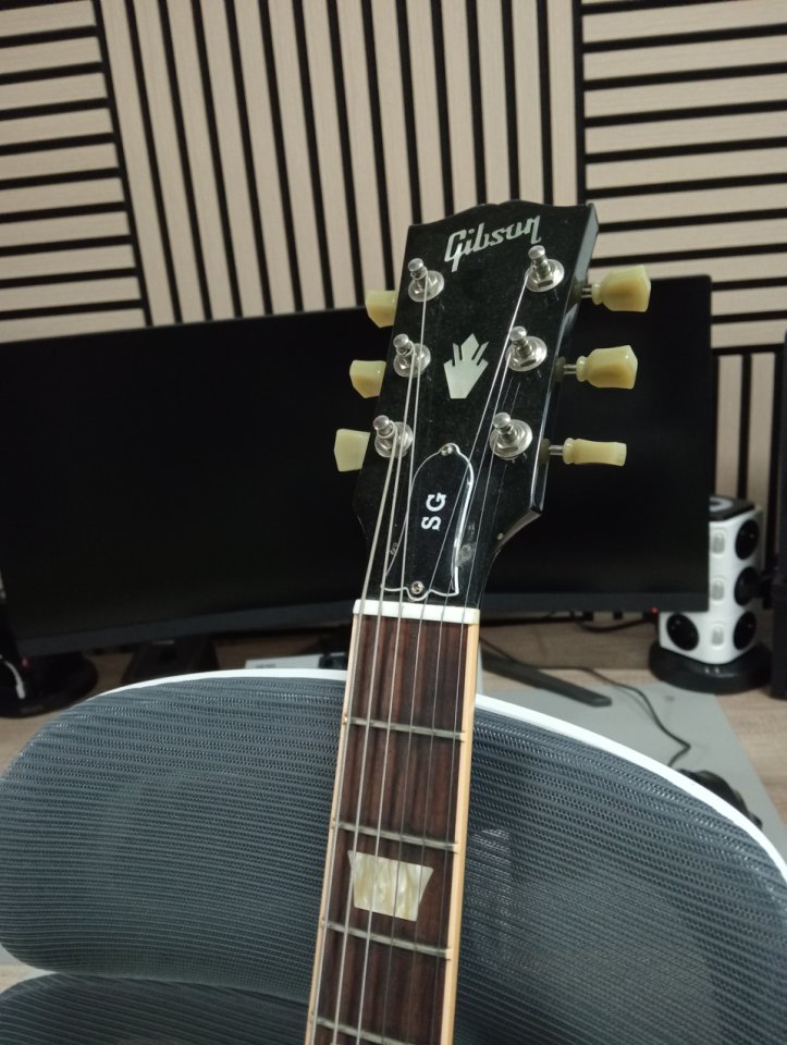 (Reservada) Gibson SG Ebony del 2010