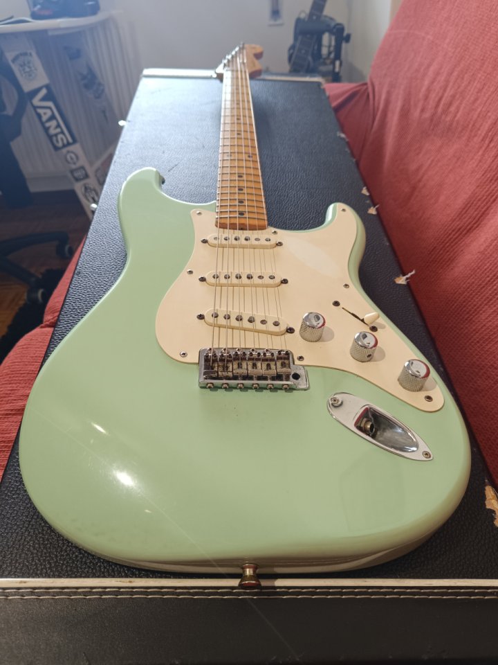 Fender Classic 50's Stratocaster 2003 MIM de segunda mano · Foto 5 de 10 · Lugo · 600 €