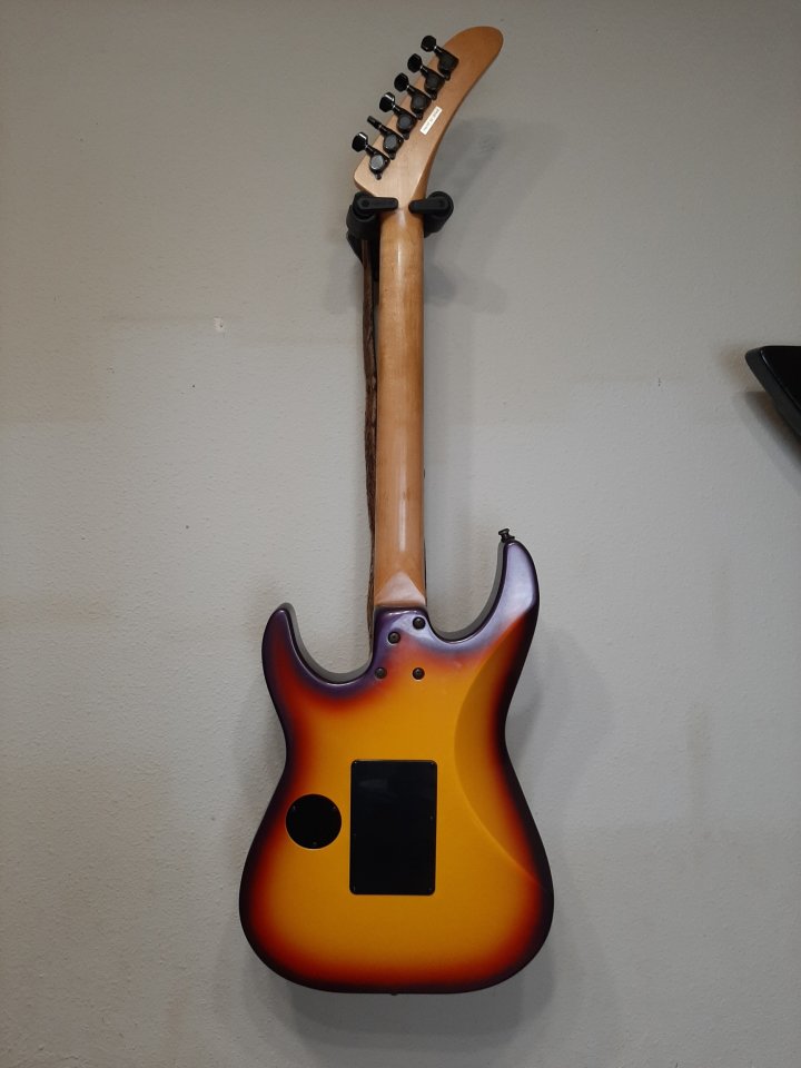 ESP sunburst tiger (George Lynch) de segunda mano · Foto 2 de 6 · Gipuzkoa · 3500 €