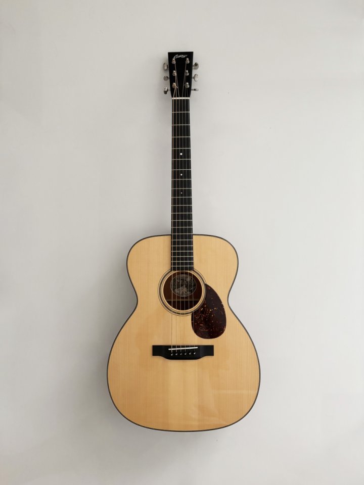 Collings OM-1 A SS — Adirondack top, Short Scale, LR Baggs Anthem de segunda mano · Foto 1 de 10 · Madrid · 5500 €