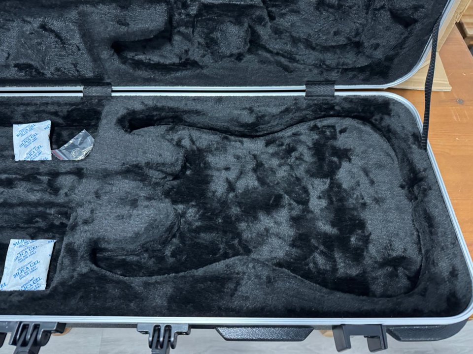 Jackson Soloist/Dinky Case - NUEVO SIN USAR - Solo Venta, NO Cambios de segunda mano · Foto 4 de 10 · Madrid · 100 €