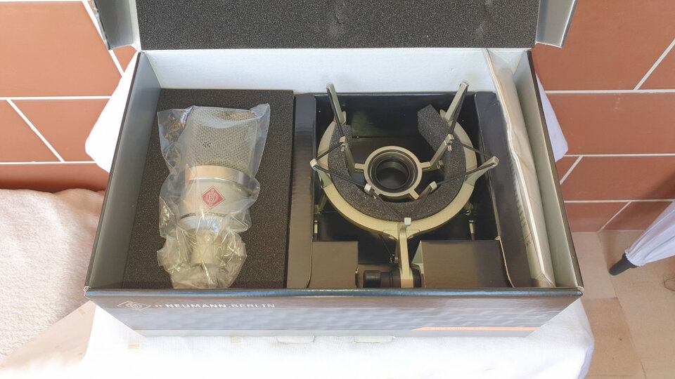 Neumann TLM 102 Studio Set A ESTRENAR