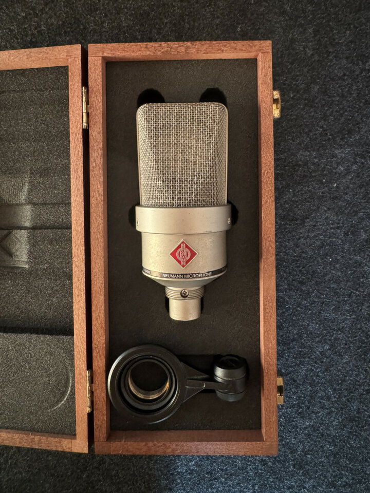 Neumann TLM 103