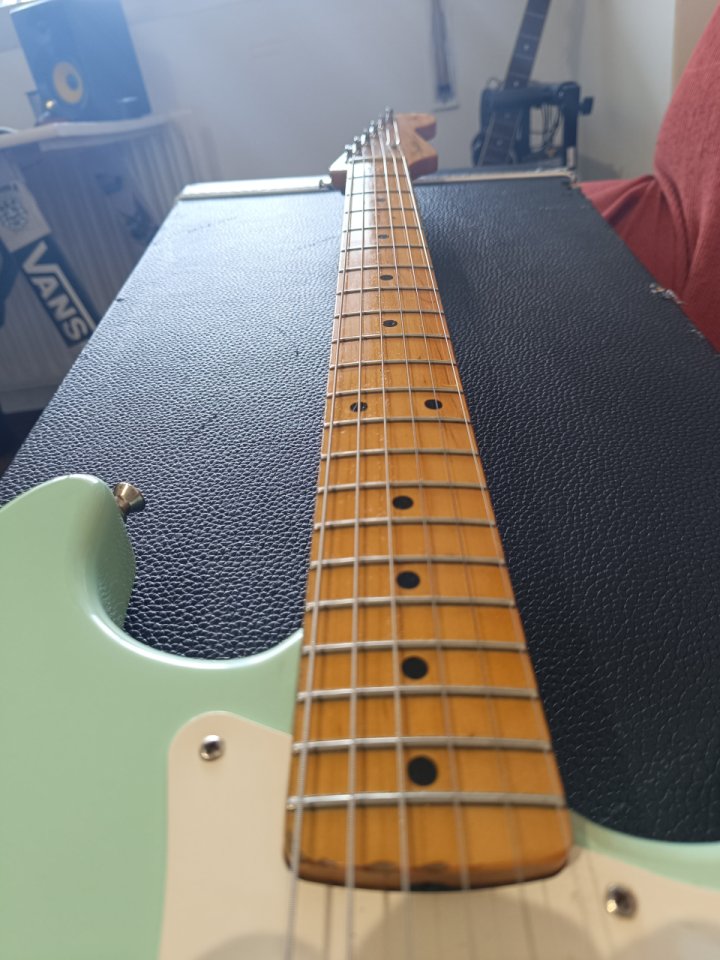 Fender Classic 50's Stratocaster 2003 MIM de segunda mano · Foto 6 de 10 · Lugo · 600 €