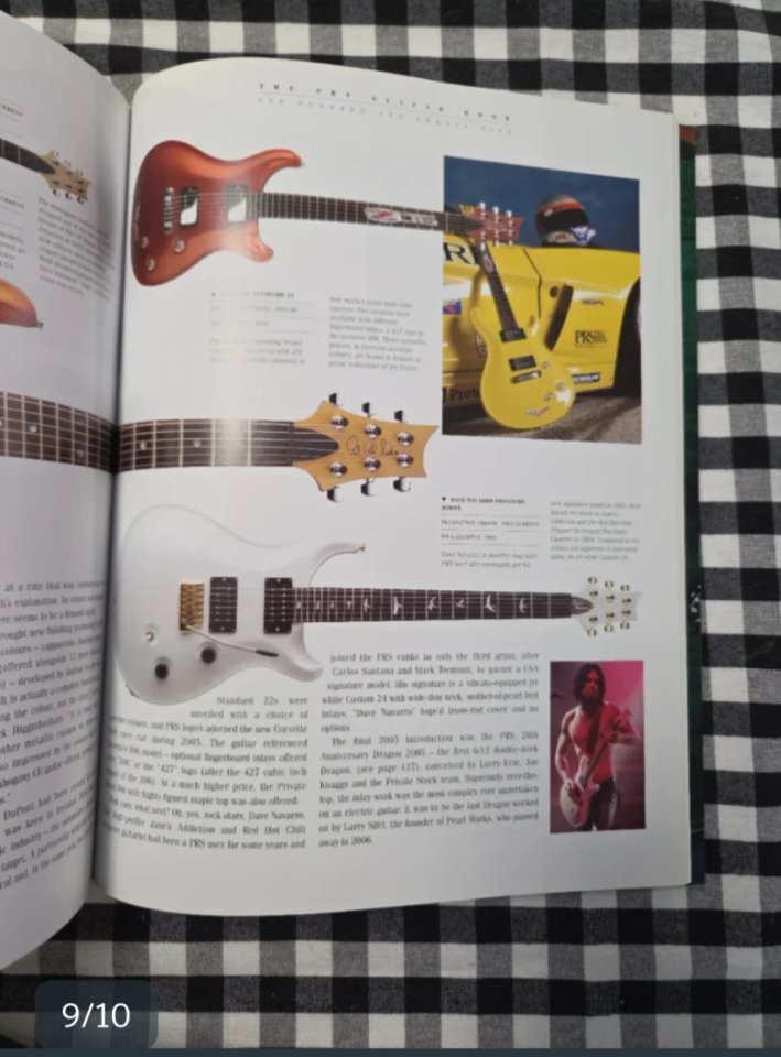 The PRS Guitar Book – A Complete History of Paul Reed Smith Guitars de segunda mano · Foto 9 de 10 · Barcelona · 45 €
