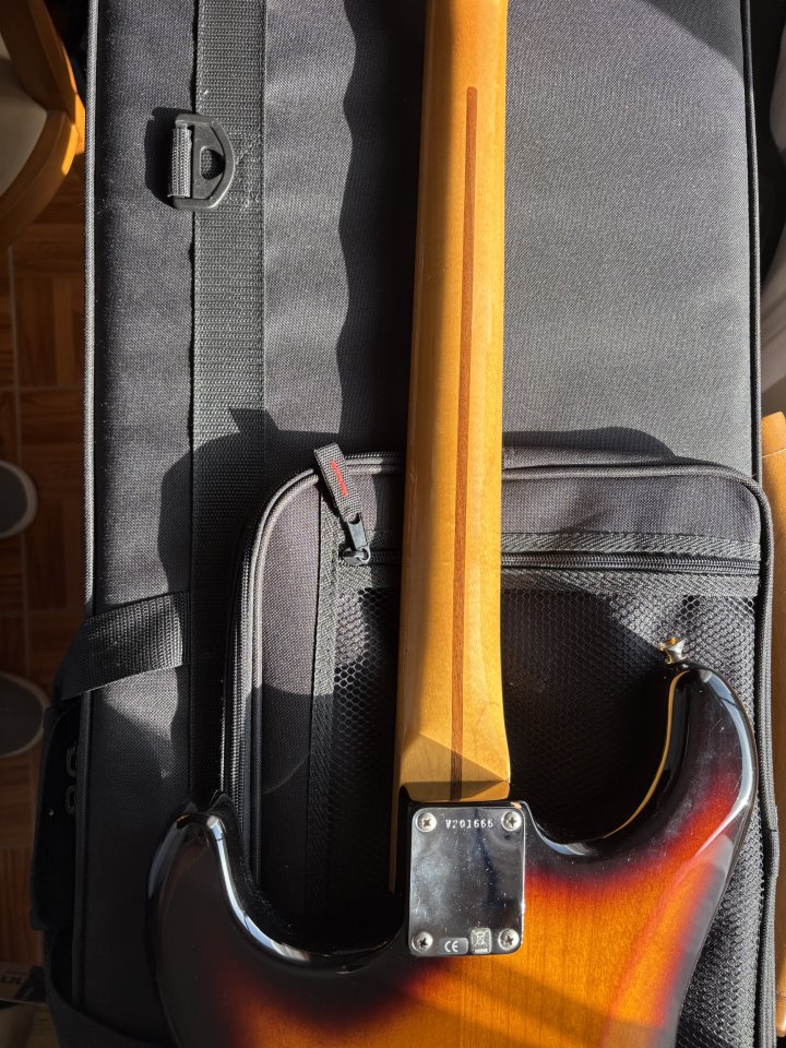 Fender Stratocaster American Vintage 57 reissue 2011 de segunda mano · Foto 5 de 7 · A Coruña · 1700 €