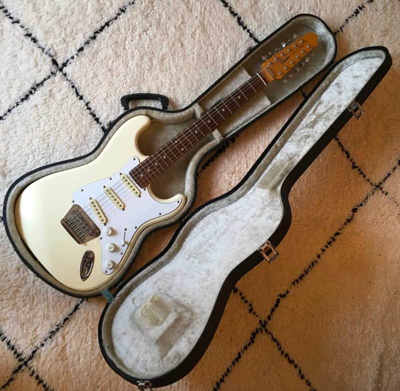 Fender ST-XII 12-String Stratocaster MIJ 1987 de segunda mano · Albacete · 870 €