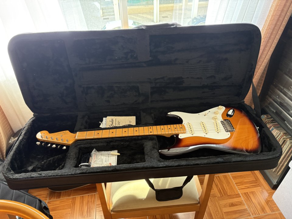 Fender Stratocaster American Vintage 57 reissue 2011 de segunda mano · Foto 7 de 7 · A Coruña · 1700 €