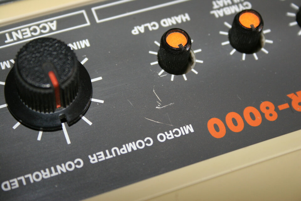 Roland CR-8000