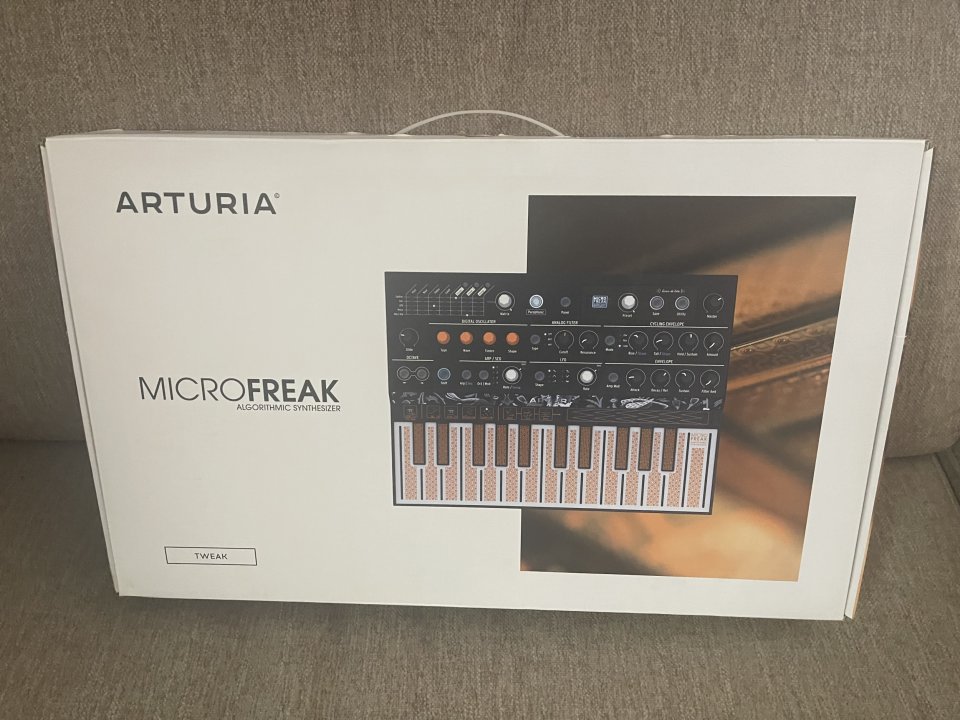 Arturia MicroFreak como nuevo de segunda mano · Foto 4 de 4 · Madrid · 225 €
