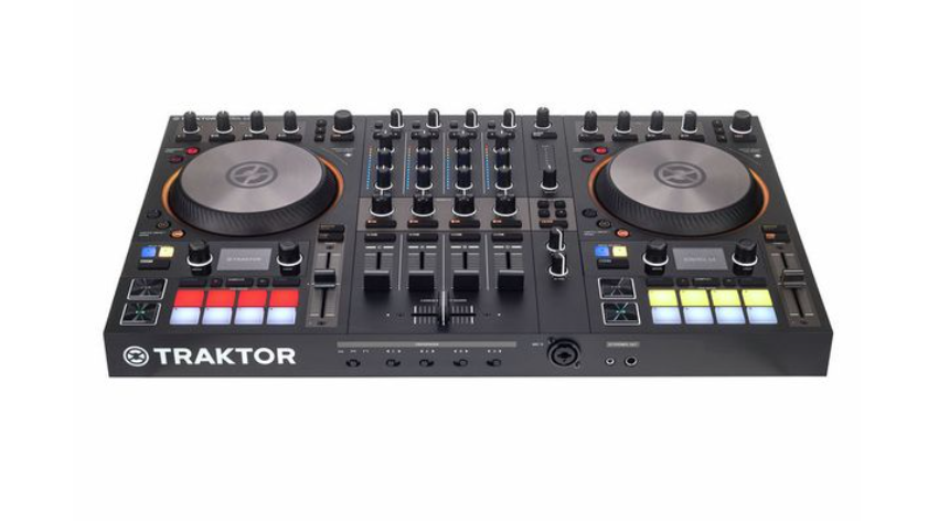 Native Instruments Traktor S4 MK3