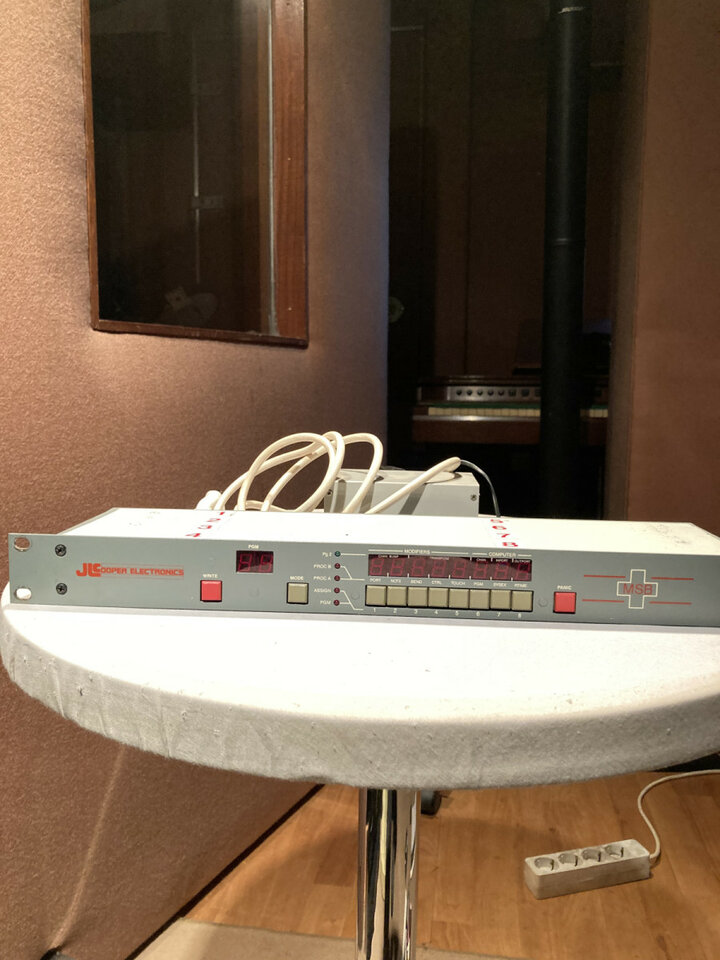 JL Cooper Electronics MSB (Midi Patchbay)