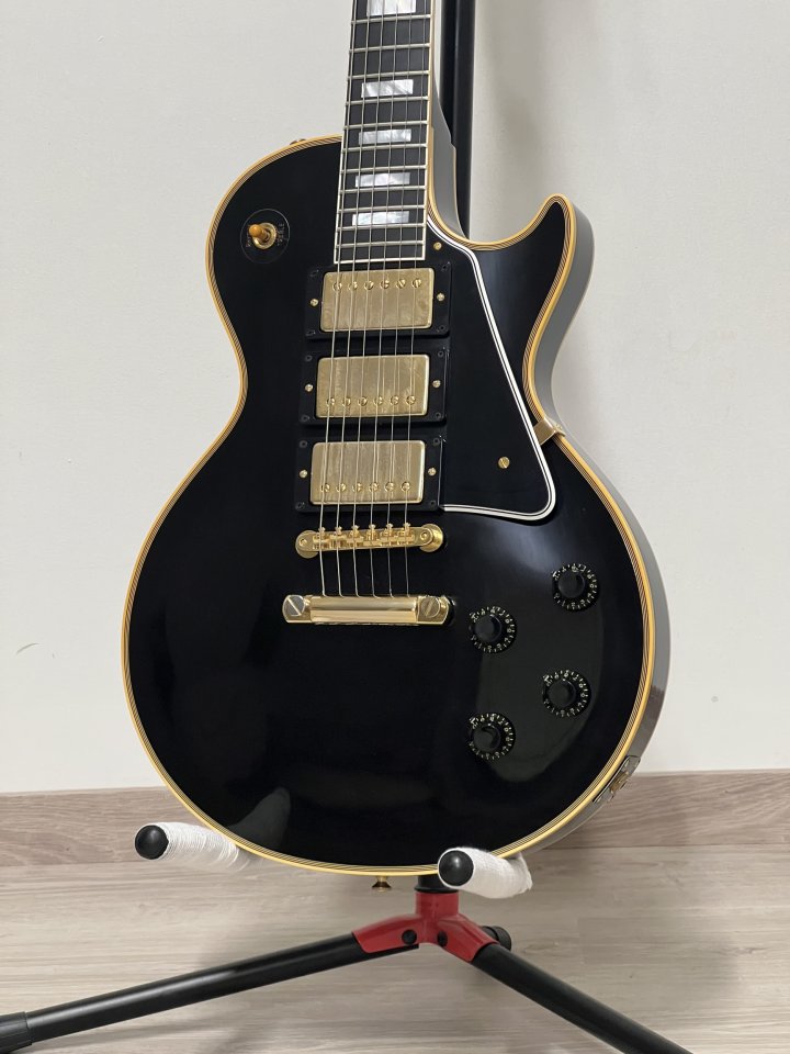 Gibson Les Paul Custom ’57 3 Pickups (2025 VOS) – (Cambio)