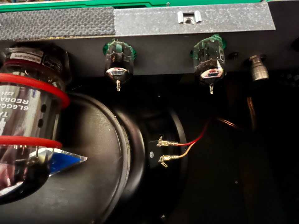 Ampeg SJ12-T de segunda mano · Foto 5 de 6 · Valencia · 600 €