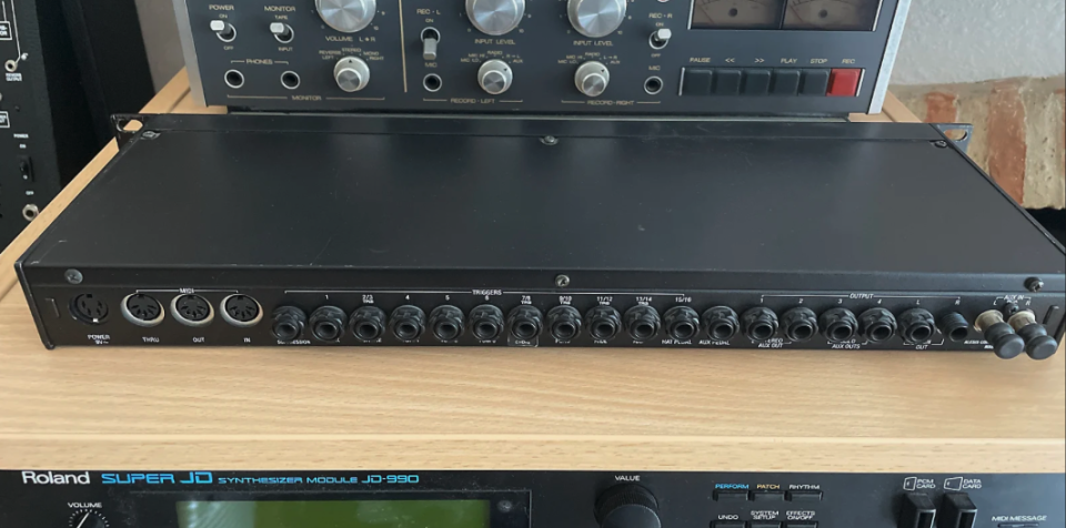 Alesis DM Pro Electronic Drum Module 1990s - Black