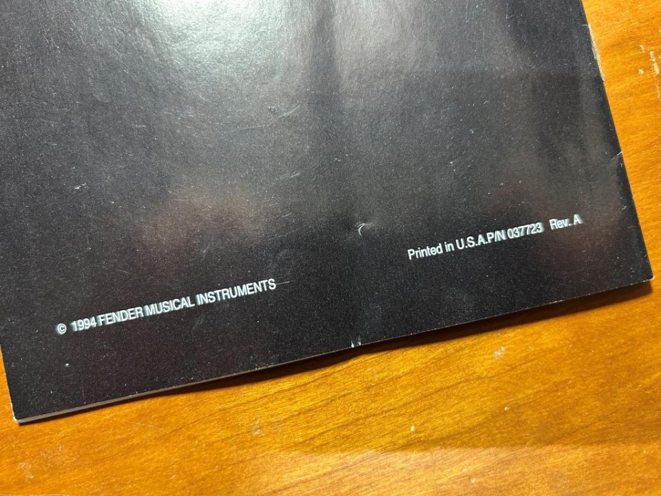 Manual Fender USA Guitarras y Bajos 1994