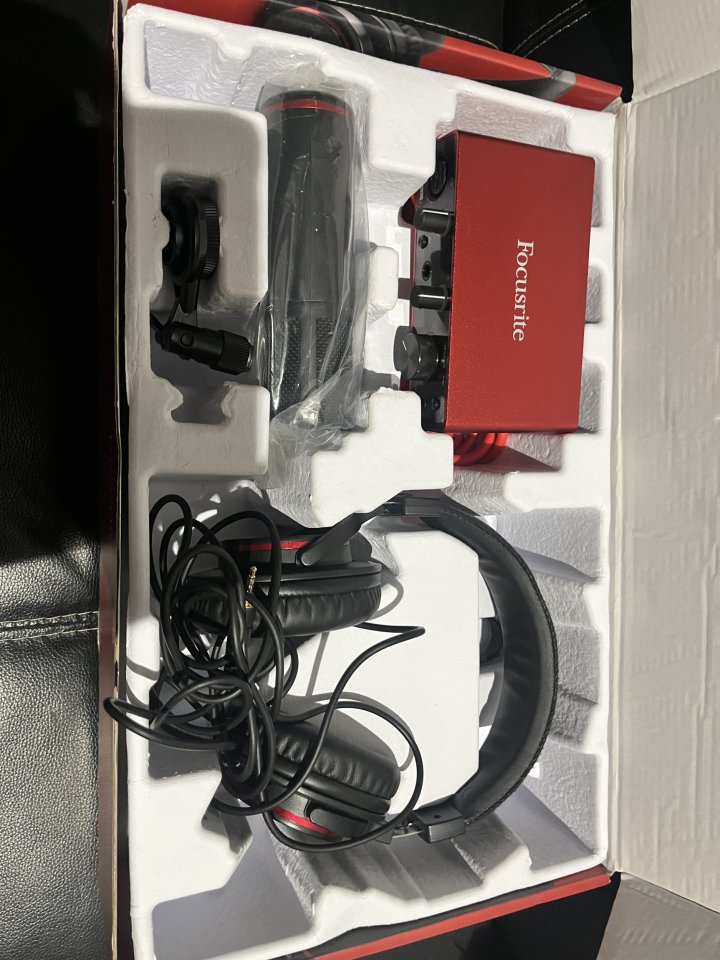 Focusrite Scarlett Solo studio