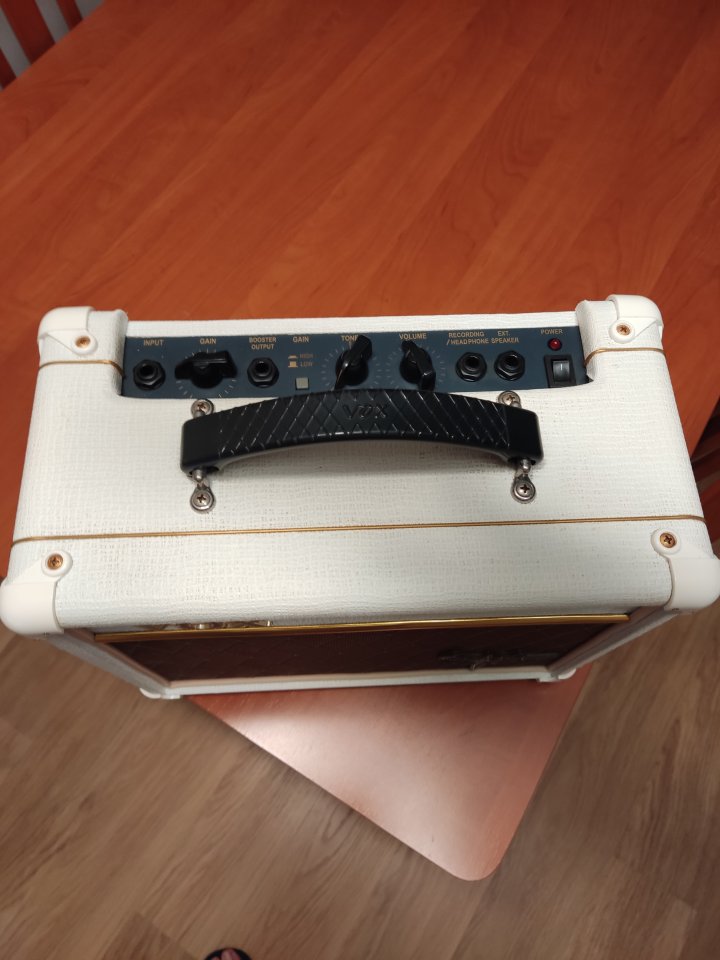 Vendo Vox VBM1 Brian May Special de segunda mano · Foto 5 de 6 · Valencia · 350 €
