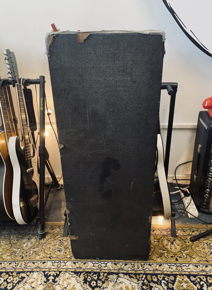 Silvertone 1457 con Amp-in-case de 1965 (amplificador de válvulas/estuche)